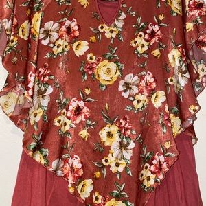 Corvia shirt with Flowers 💐